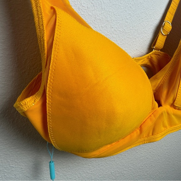 Sea Level Australia Cross Front MULTIFIT Cup Bikini Top Swimsuit Orange NWT - Picture 14 of 16